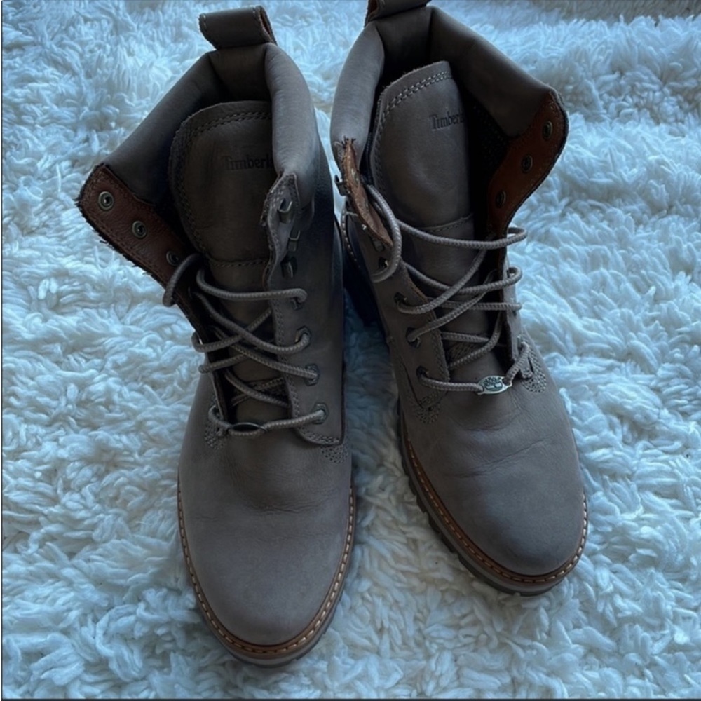 Timberland Leather Boots - Picture 2 of 6